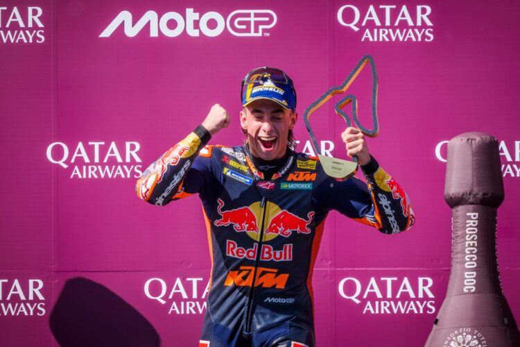 MotoGP: Acosta emociona-se após primeira vitória ‘É uma forma incrível de terminar um ciclo’