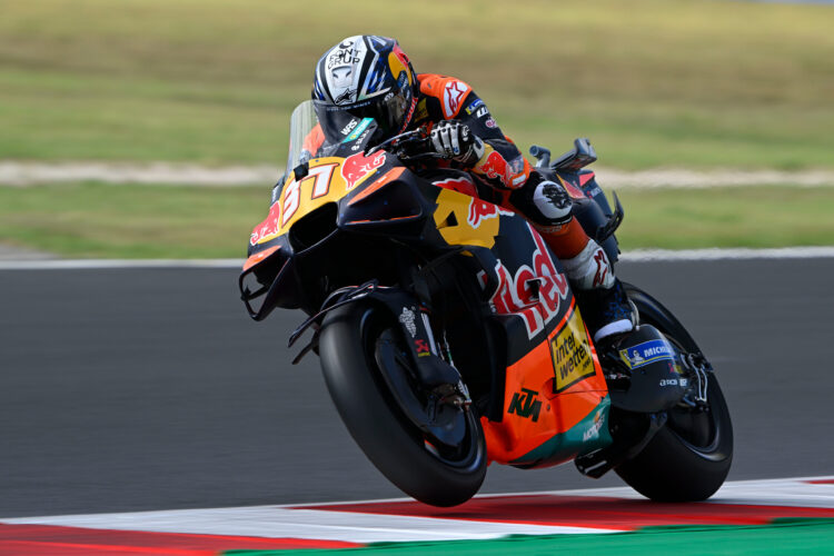 MotoGP: Acosta manda em casa da KTM: espanhol lidera FP1 do GP da Áustria