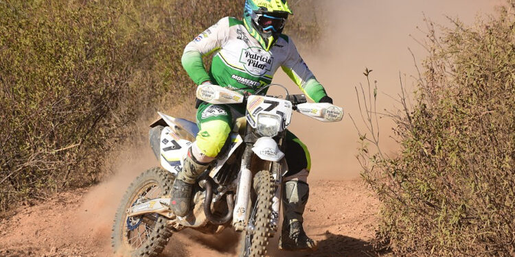 Baja TT Sharish Gin – Bruno Santos (moto), Tomás Paulo (Quad) e Vasco Martins (SSV) lideram a Baja TT Sharish Gin