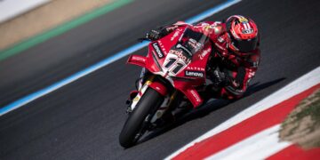 WSBK: Nicolò Bulega fecha fim de semana perfeito com nova vitória em Magny-Cours