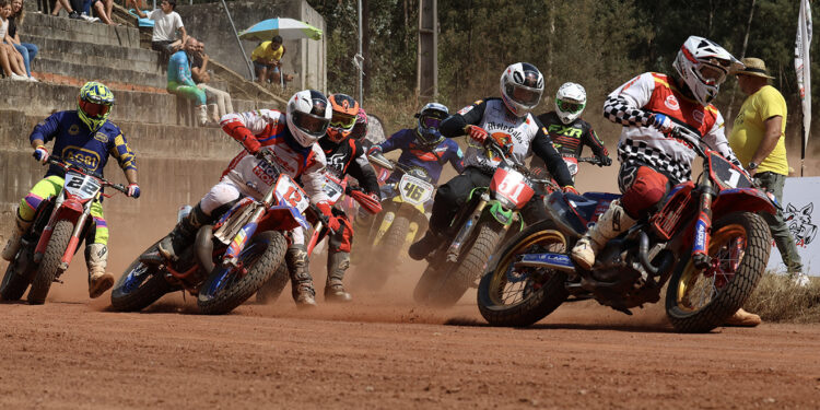 Chaves encerra o Campeonato Nacional de Flat Track 2026