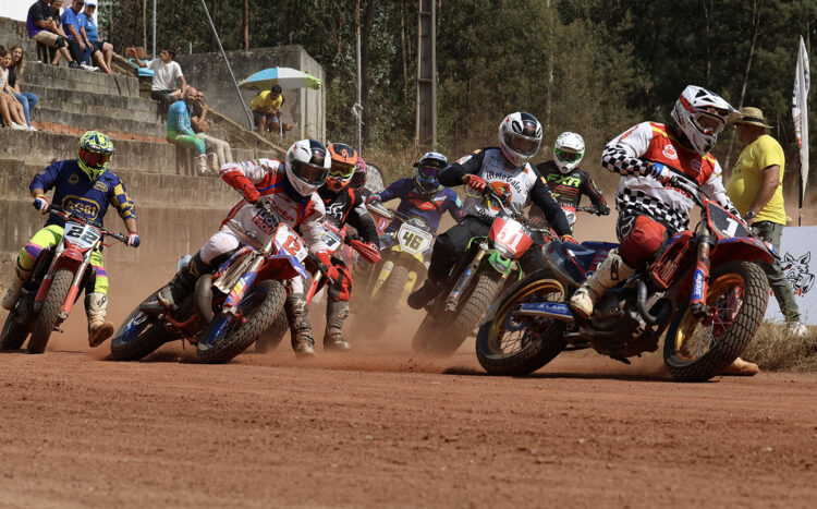 Chaves encerra o Campeonato Nacional de Flat Track 2026