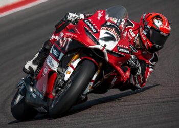 WSBK: Iker Lecuona vence de forma esmagadora em Cremona e Bulega garante 2.º lugar