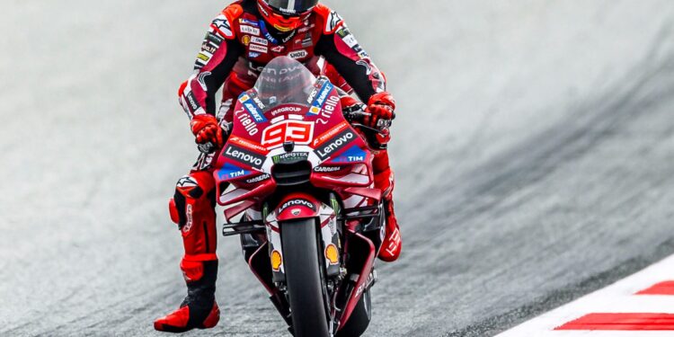 MotoGP: Márquez aponta Acosta como favorito… e lança alerta ao Mundial