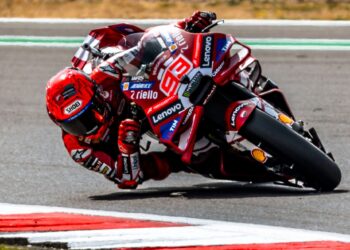 MotoGP: Marc Márquez lidera FP1 em Misano numa sessão de diferenças mínimas