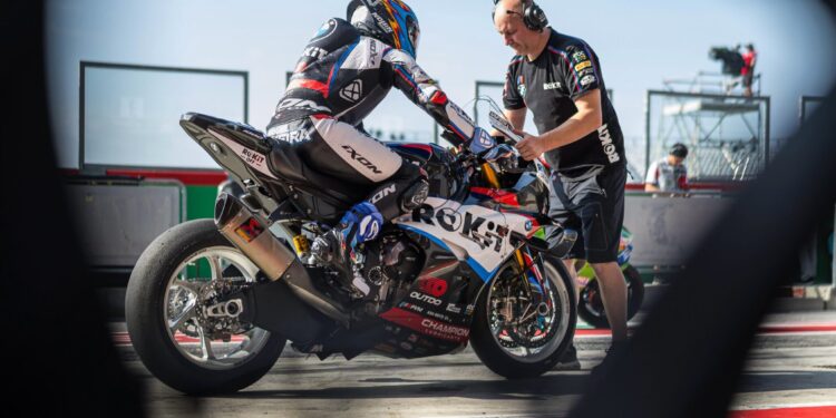 WSBK: O novo segredo da BMW passa por Cremona, Oliveira e Petrucci testam braço oscilante misterioso