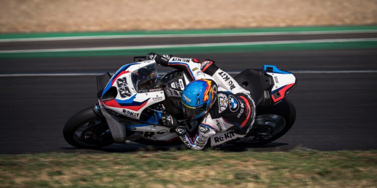 WSBK: Miguel Oliveira recupera posições e termina Superpole Race em 12.º em Magny-Cours