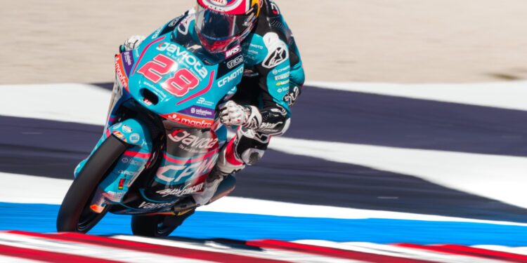 MotoGP: Moto3, Misano ao rubro! Quiles derrota Almansa num dos finais mais apertados do ano