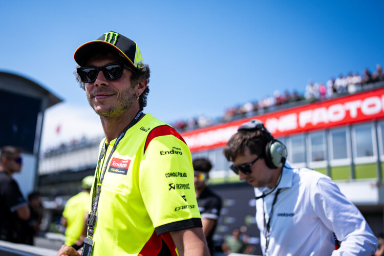 MotoGP: Valentino Rossi anuncia autobiografia ‘Chegou o momento de contar a verdade’
