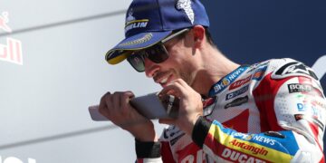 MotoGP: ‘Este pódio é para Marco Simoncelli’ Álex Márquez emociona-se após segundo lugar