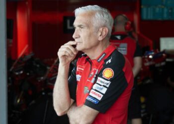 MotoGP: Pesadelo de Bagnaia continua e Tardozzi admite ‘A abordagem dele limita o desempenho’