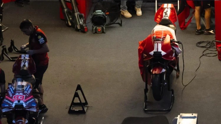 MotoGP: 18 pilotos testaram as novas 850cc com Pirelli na Áustria; veja quem esteve em pista