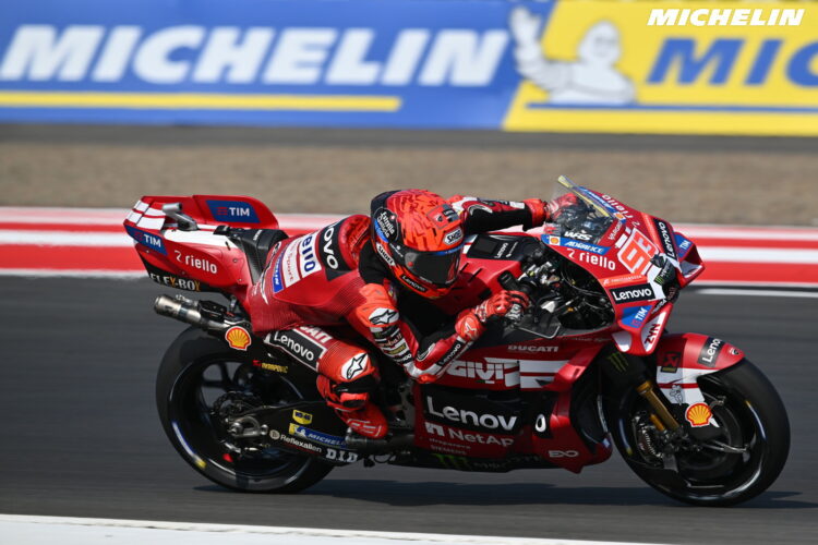 MotoGP: Marc Márquez começa na frente em Sepang; Martín em dificuldades