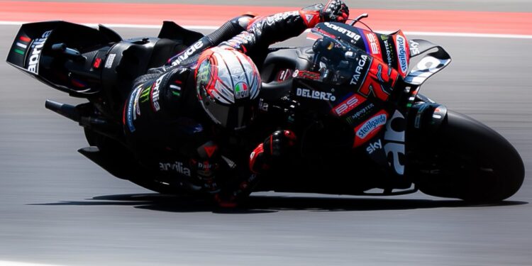 MotoGP: Bezzecchi domina em Mandalika e conquista vitória categórica no GP da Indonésia