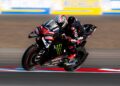 MotoGP: Marco Bezzecchi lidera FP2 na Indonésia e Aprilia coloca dois pilotos no topo