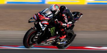 MotoGP: Marco Bezzecchi lidera FP2 na Indonésia e Aprilia coloca dois pilotos no topo
