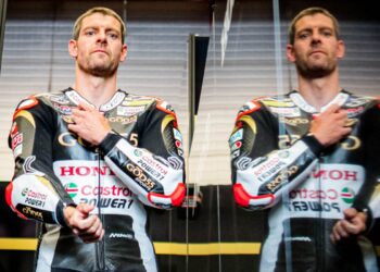 MotoGP: Cal Crutchlow critica os pilotos atuais e aponta Acosta como exemplo do que o mundial precisa