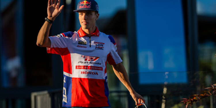 MotoGP: ‘Todos os pilotos sonham com isto’ Diogo Moreira dá o salto para a Honda oficial