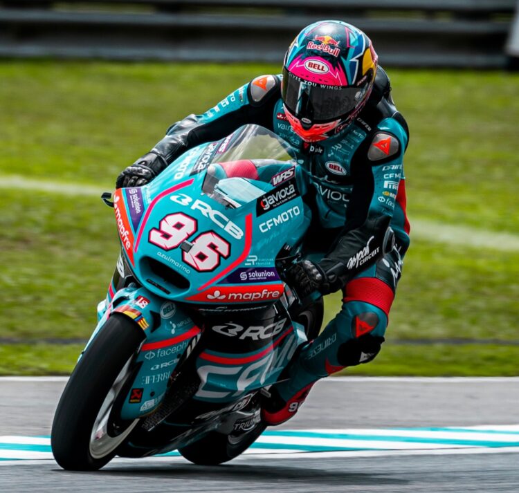 MotoGP_ Moto2, Daniel Holgado dá espetáculo em Sepang e garante a pole com autoridade
