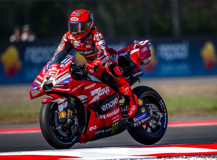 MotoGP: Marc Márquez marca a diferença com mais de 76 voltas na liderança