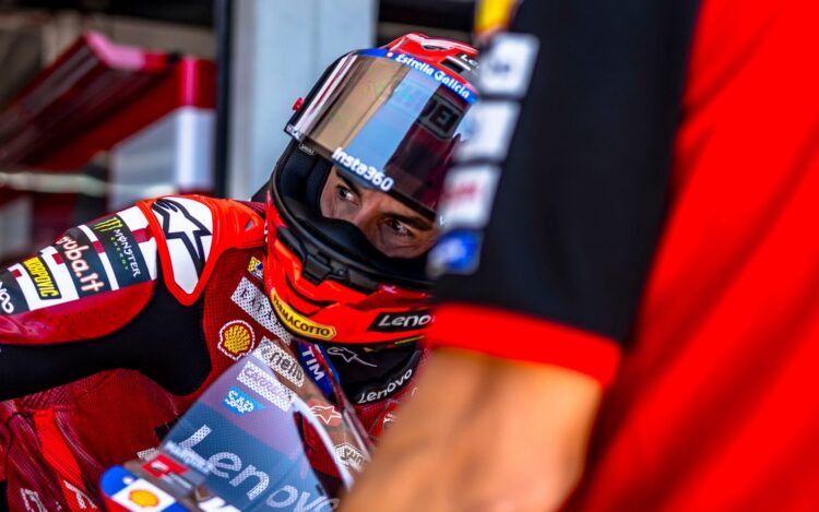 MotoGP: Marc Márquez alerta para o domínio da Aprilia ‘Estão um passo à frente’