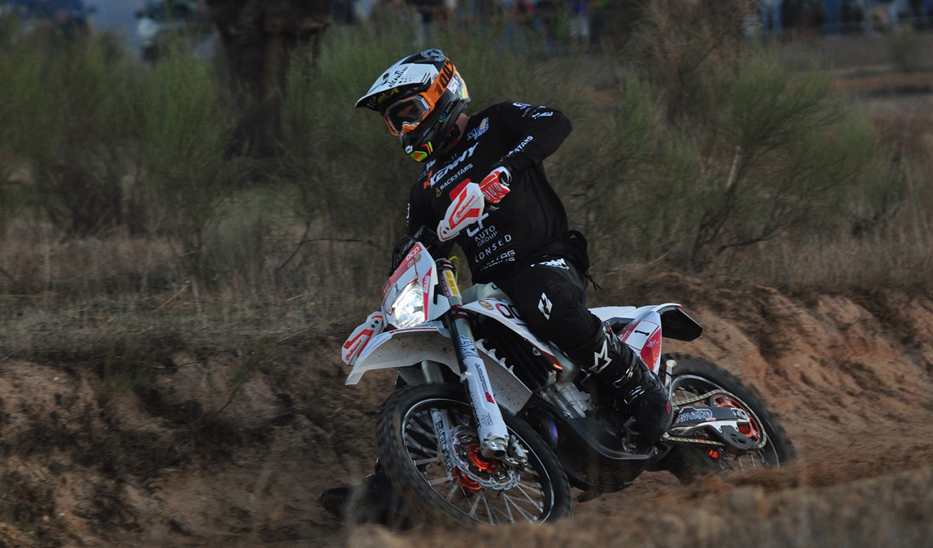 Campeonato Nacional TT – Micael Simão vence Baja Portalegre thumbnail