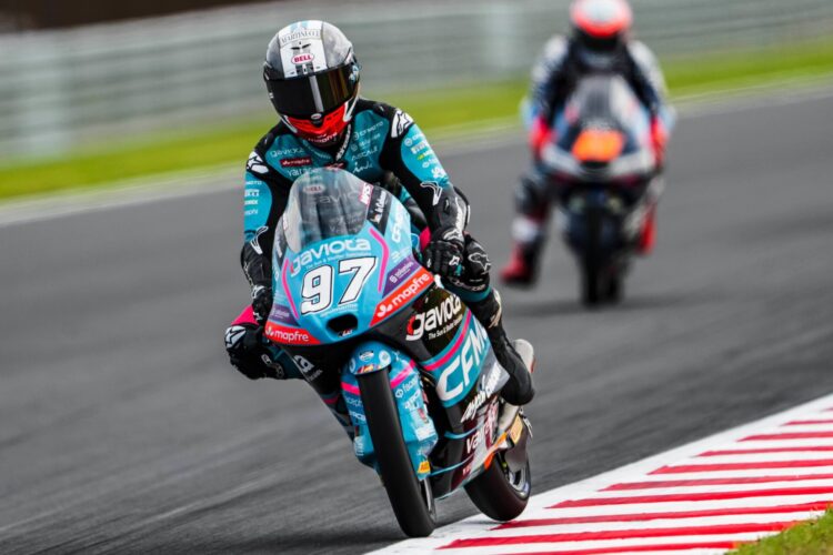 MotoGP: Moto3, Marco Morelli bate Yamanaka por apenas 0,016s e lidera PR em Motegi