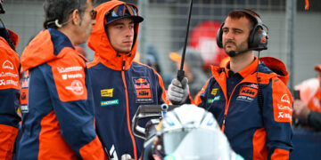 MotoGP: Pilotos voltam a reunir-se e consideram ‘inaceitável’ correr no Qatar