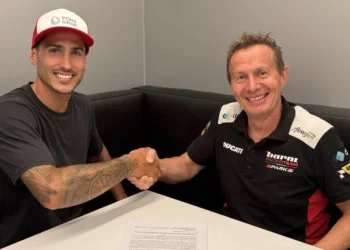 WSBK: Oficial! Xavi Vierge confirmado na Barni para 2027