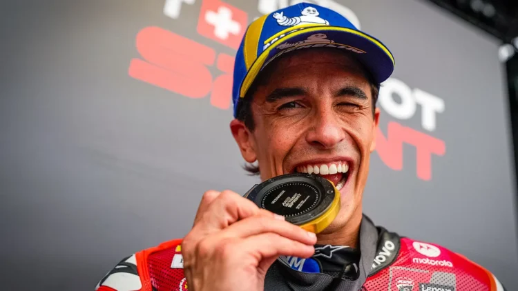 MotoGP: Marc Márquez vence corrida Sprint na Austrália; Martín cai