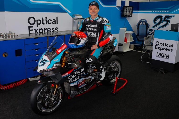 WSBK: Ducati pode perder uma das suas equipas para 2027