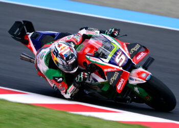 MotoGP: Johann Zarco vive domingo para esquecer no Japão com dupla ‘long lap’ e queda